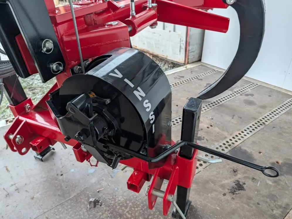 Kipa juontokoura vinssipaketilla / Hydraulikääntö - Katso video!