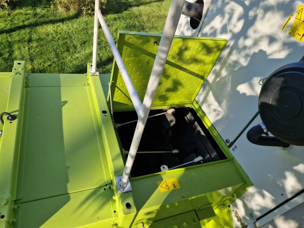 Claas Dominator 130 leikkuupuimuri / Työleveys 420cm - 1620h - Siisti kone!