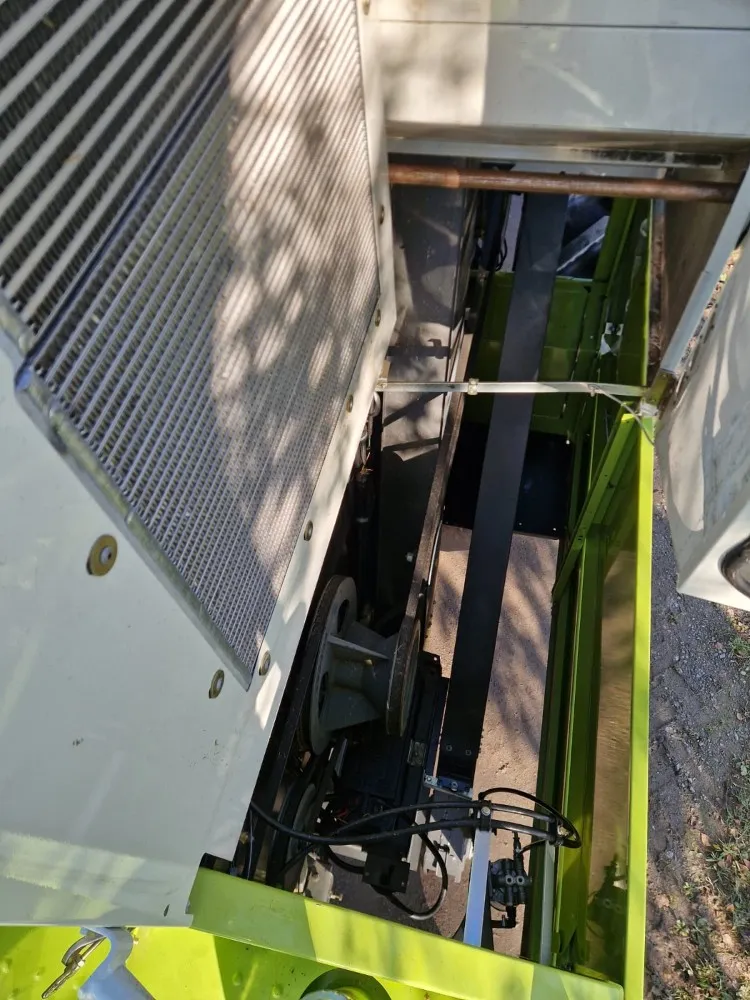 Claas Dominator 130 leikkuupuimuri / Työleveys 420cm - 1620h - Siisti kone!