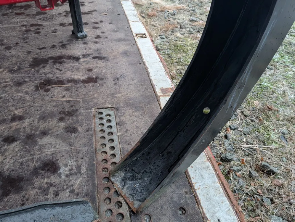 Kipa juontokoura vinssipaketilla / Hydraulikääntö - Koekäytetty - TARJOUS!