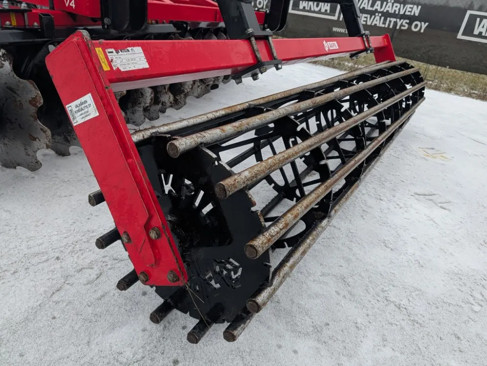 Akpil V4 315cm lautasäes / Putkipakkerilla - 56cm kiekot