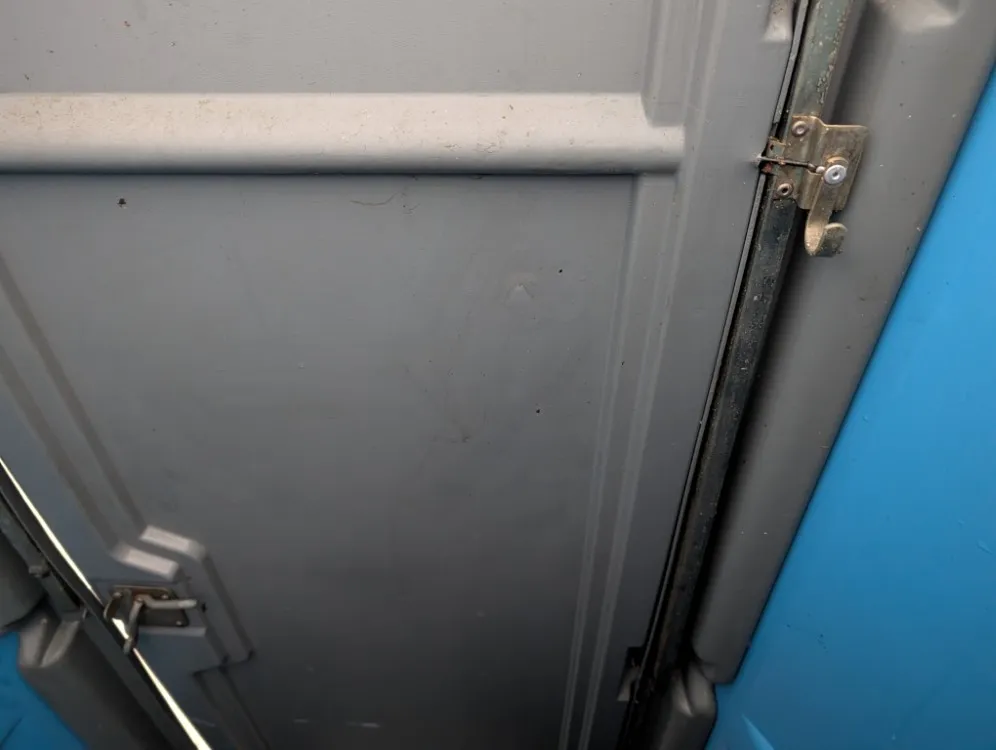 WC-koppi siirreltävä - muovinen / Esim. kyttäyskopiksi - Asiakkaan lukuun