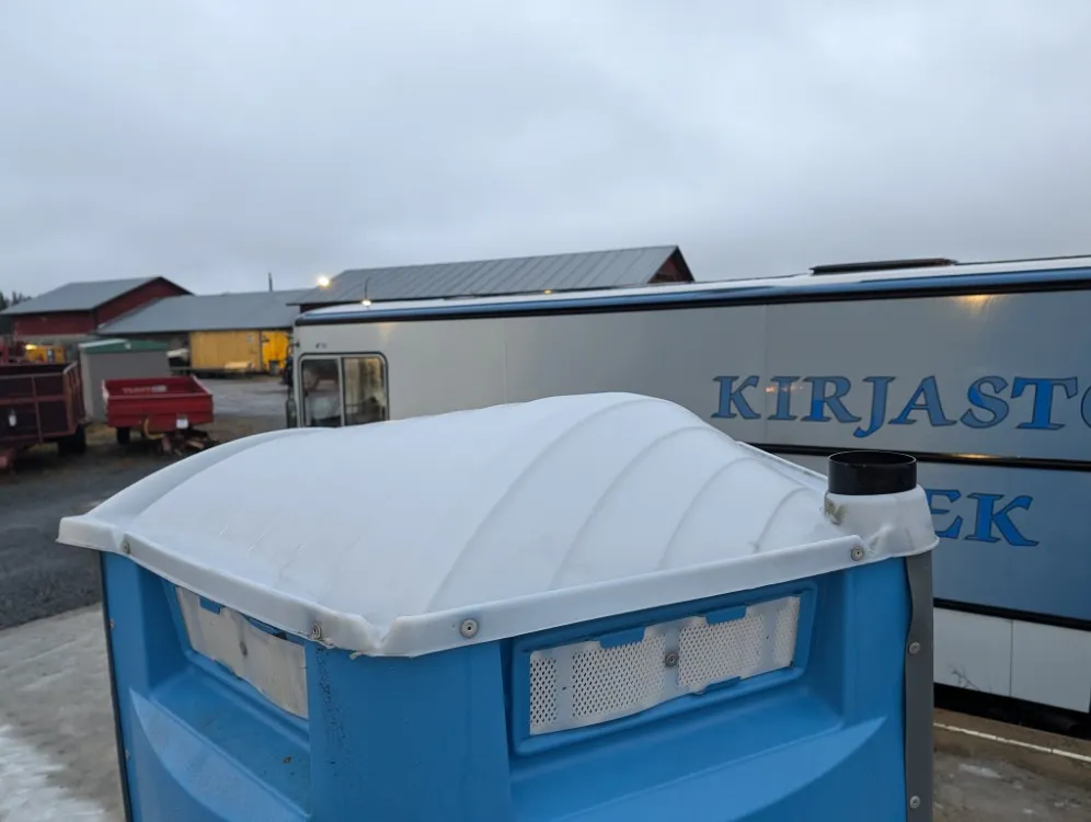 WC-koppi siirreltävä - muovinen / Esim. kyttäyskopiksi - Asiakkaan lukuun