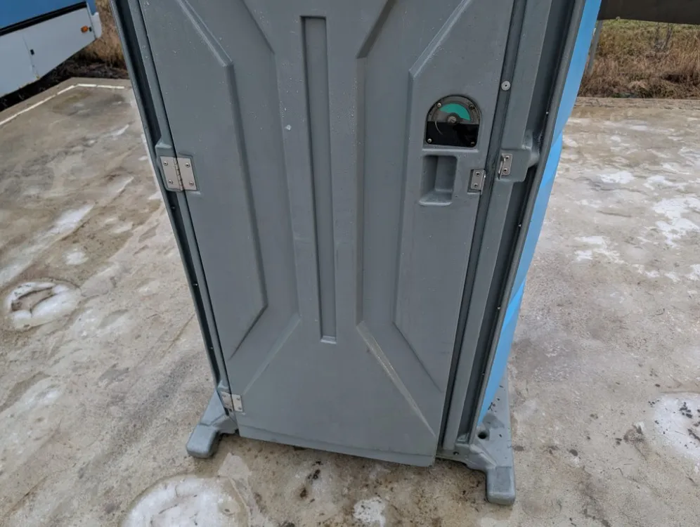 WC-koppi siirreltävä - muovinen / Esim. kyttäyskopiksi - Asiakkaan lukuun