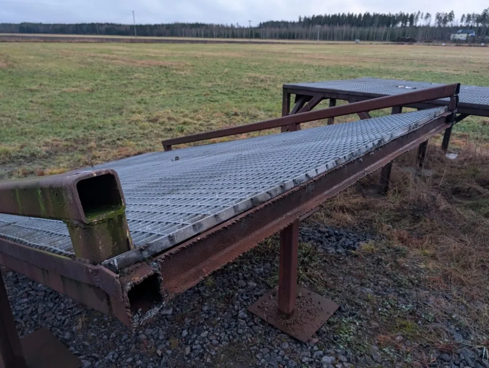 Lastausramppi - pituus 12m / Leveys 300cm - Järeästi rakennettu