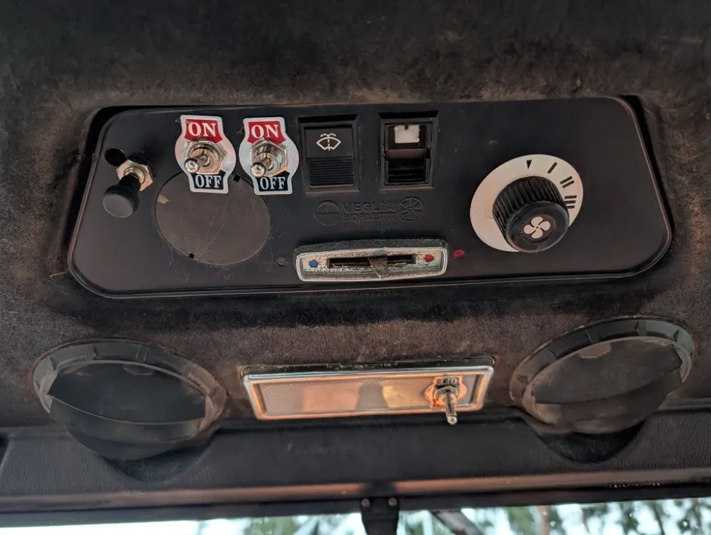 Fiat 780DT neliveto / Traktori led-työvaloilla - Katso video