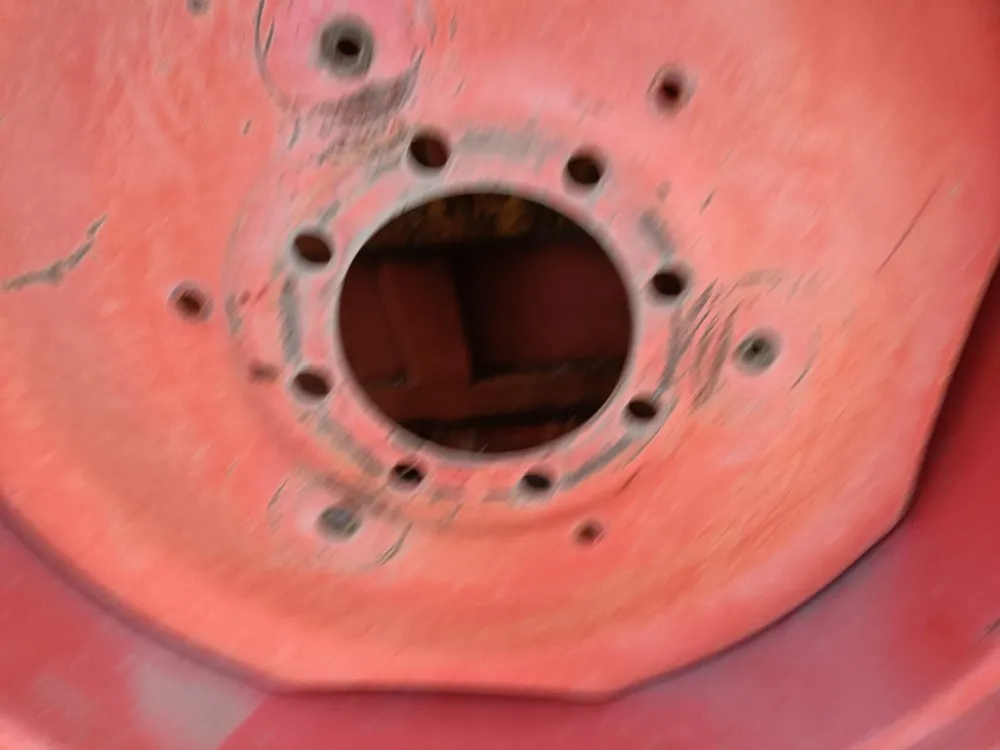 Fendt Farmer renkaat 18.4R38 / Vanteineen - Hyväkuntoiset