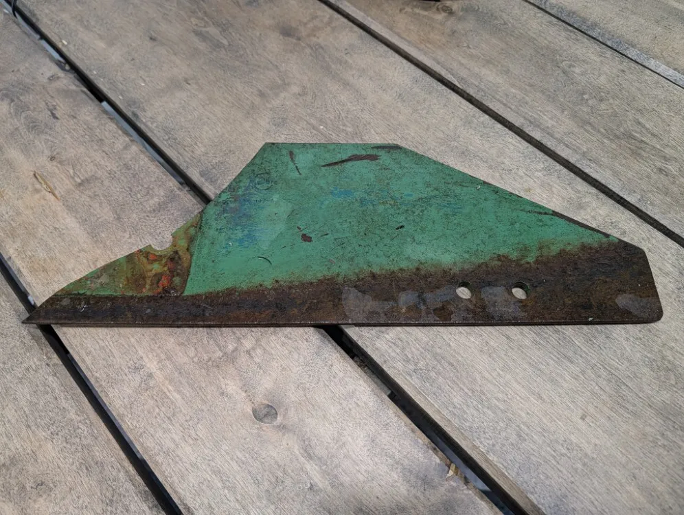 Kverneland lisäsiipi paluuauraan / 14 tuumainen kääntöauraan