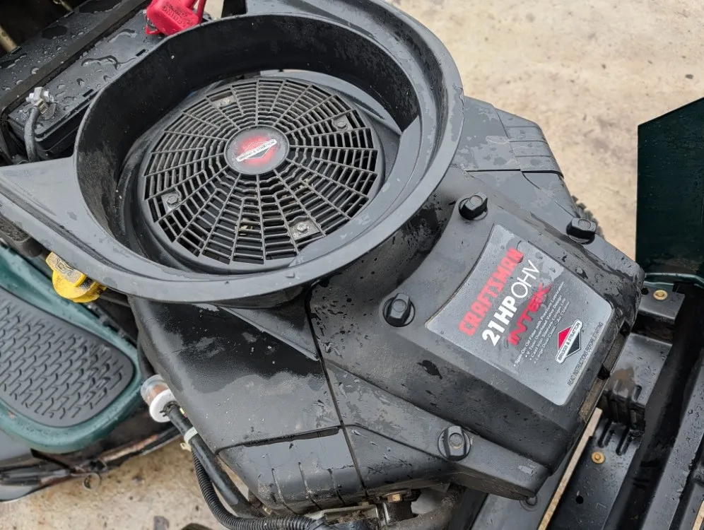 Craftsman LT1000 ruohonleikkuri / 21hv - päältäajatteva - Katso video!