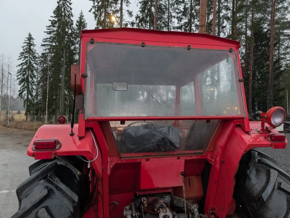 Massey Ferguson 165S / Huiput takarenkaat - Katso video!