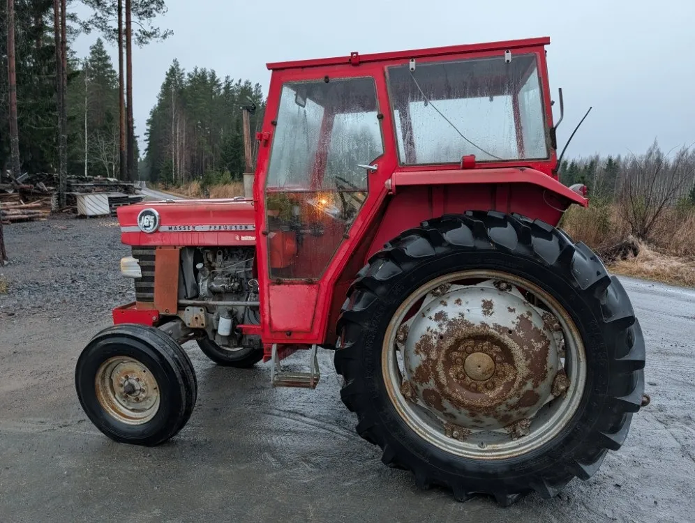 Massey Ferguson 165S / Huiput takarenkaat - Katso video!