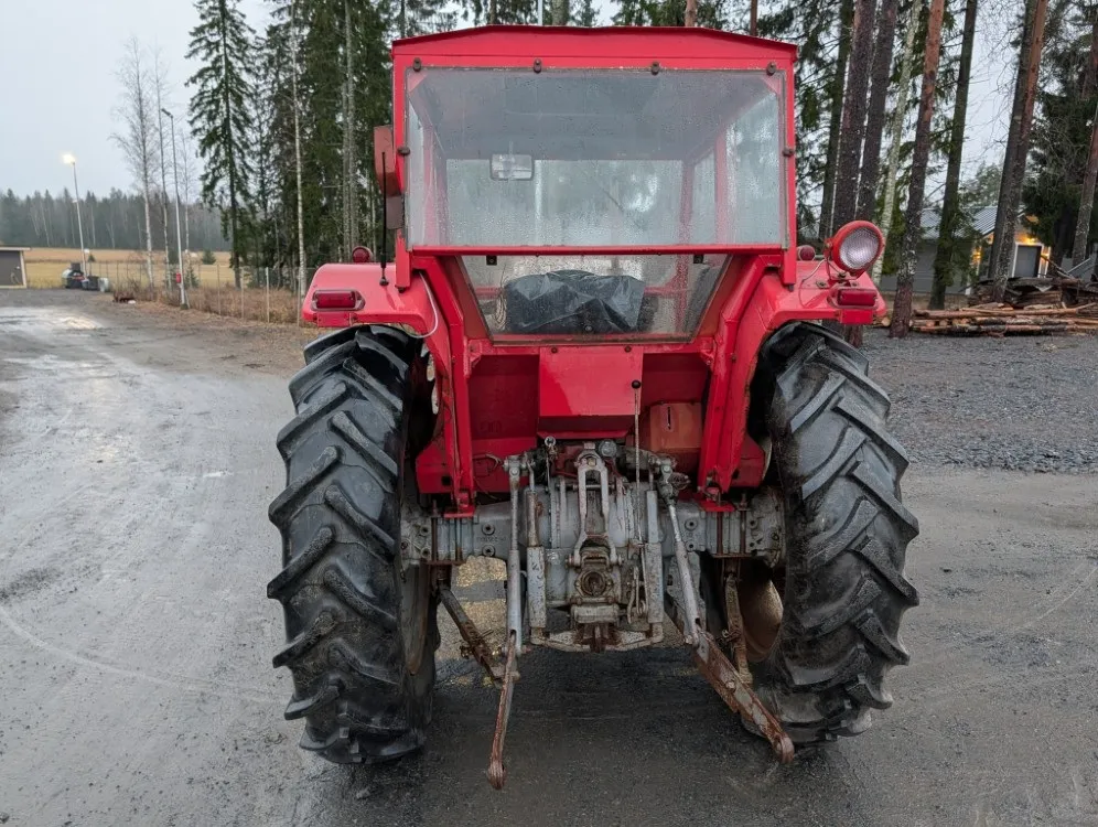 Massey Ferguson 165S / Huiput takarenkaat - Katso video!