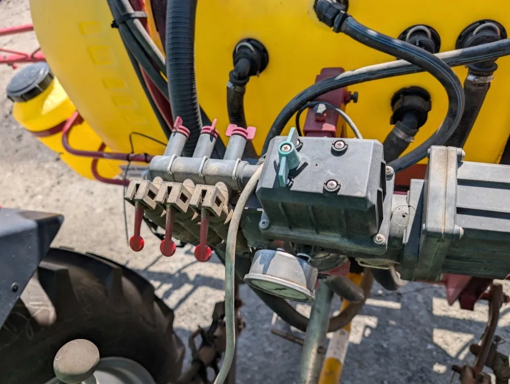 Hardi 1302NK800 kasvinsuojeluruisku / työleveys 12m, säiliö 850L, katsastettu 22.5.