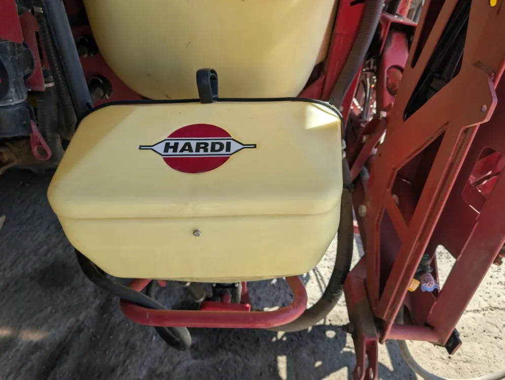 Hardi Master 1200L / työleveys 18m / VHZ puomisto / Katsastettu 22.5.2026 / video!