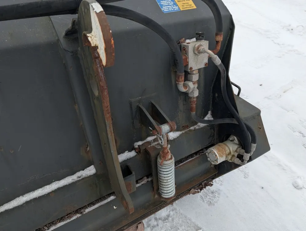 Hiekoituskauha 250cm / Volvo kiinnike - Katso video!