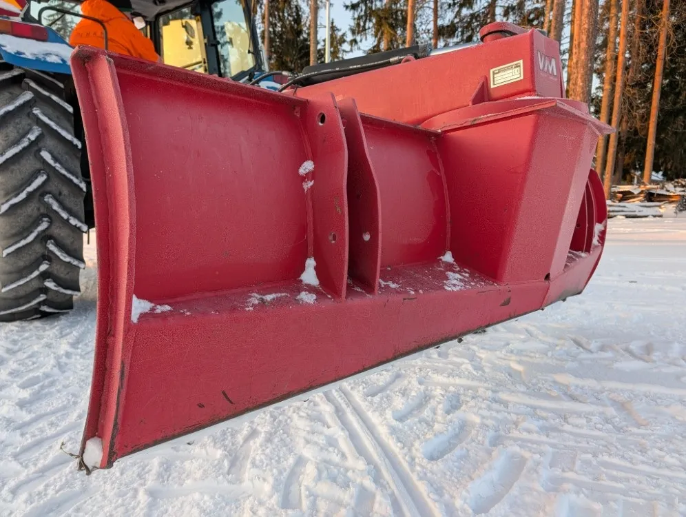 VM 250JH perälevy - Siisti / Hydraulisesti kääntyvä - Katso video!