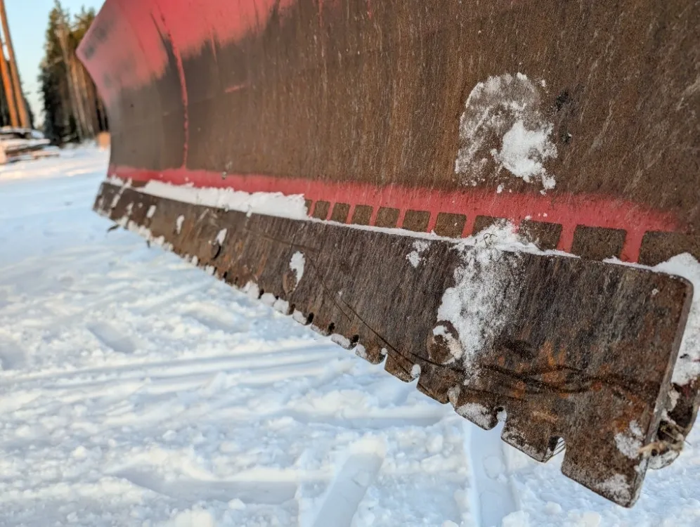 VM 250JH perälevy - Siisti / Hydraulisesti kääntyvä - Katso video!