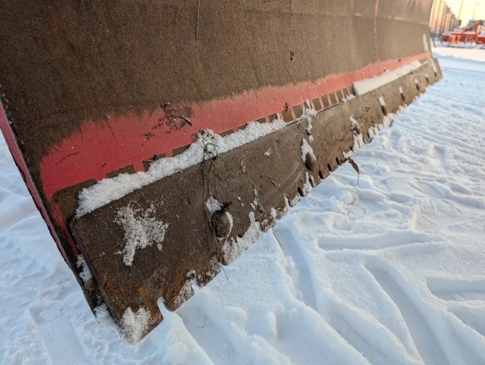 VM 250JH perälevy - Siisti / Hydraulisesti kääntyvä - Katso video!