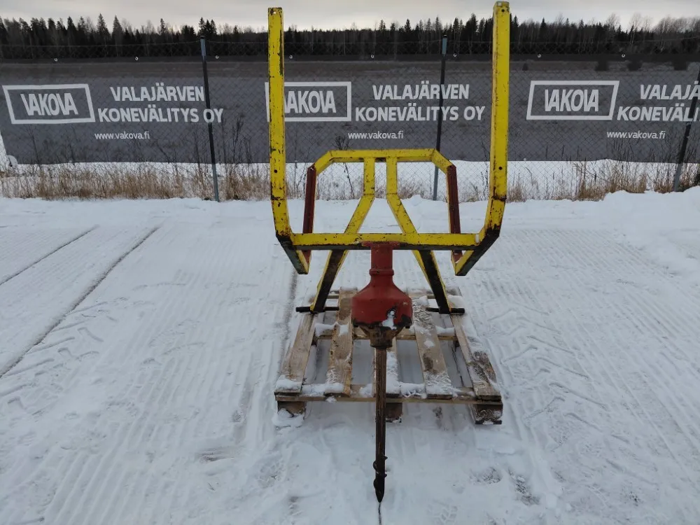 Seiväskaira traktoriin /