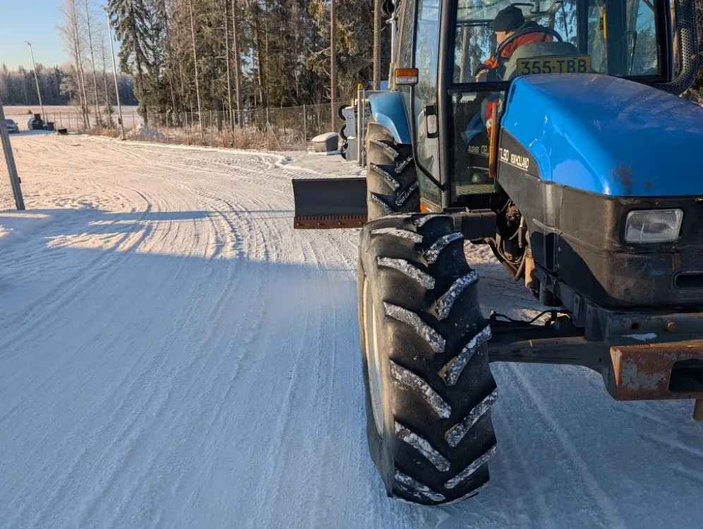 Kipa MHX 275cm perälevy / Täyshydraulinen- siisti - Katso video!