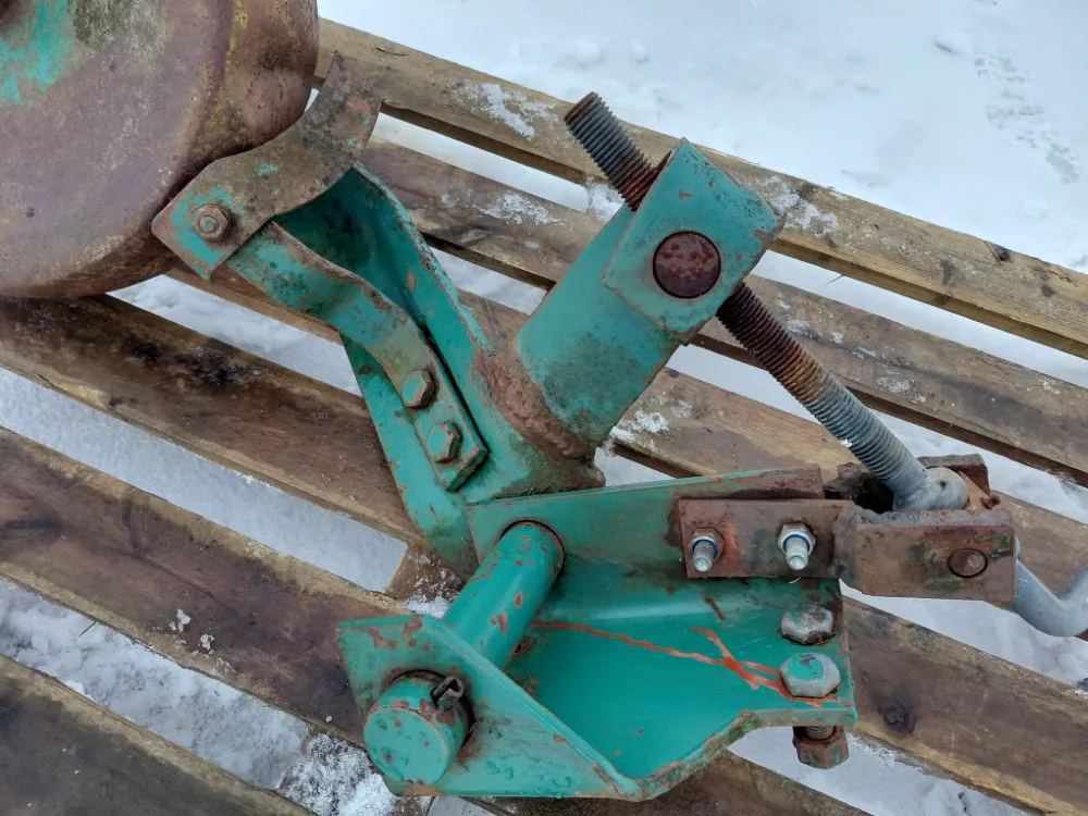 Kverneland sarka-auran tukipyörä / Alkuperäinen, käytetty