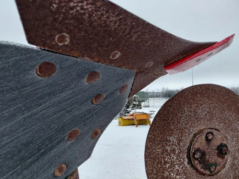 Kverneland ES 80-200-8 kääntöaura / 4-siipinen paluuaura - Katso video!