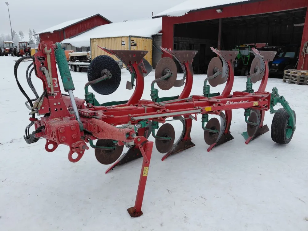 Kverneland ES 80-200-8 kääntöaura / 4-siipinen paluuaura - Katso video!