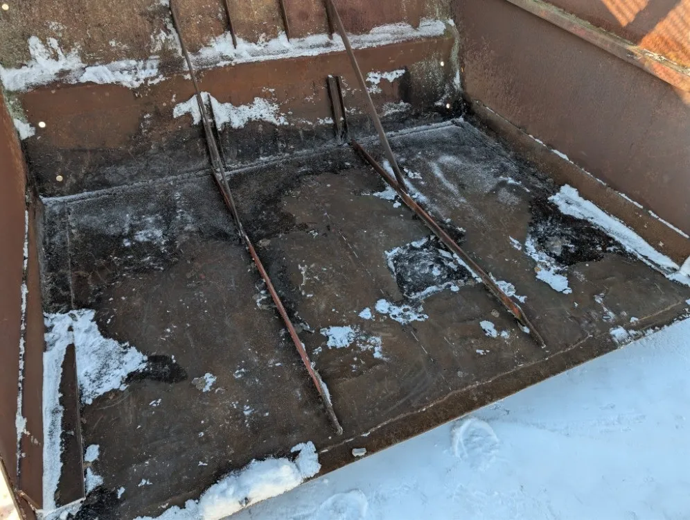 Hakekauha 243cm - EURO-kiinnike / Todella iso ja tilava kauha!