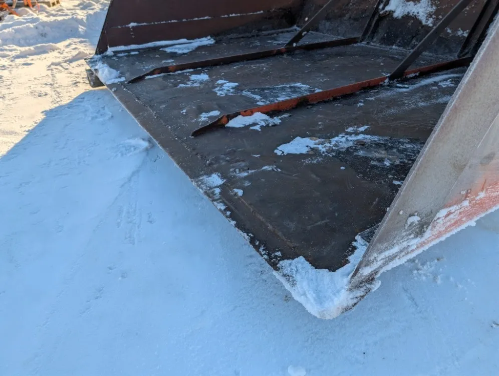 Hakekauha 243cm - EURO-kiinnike / Todella iso ja tilava kauha!