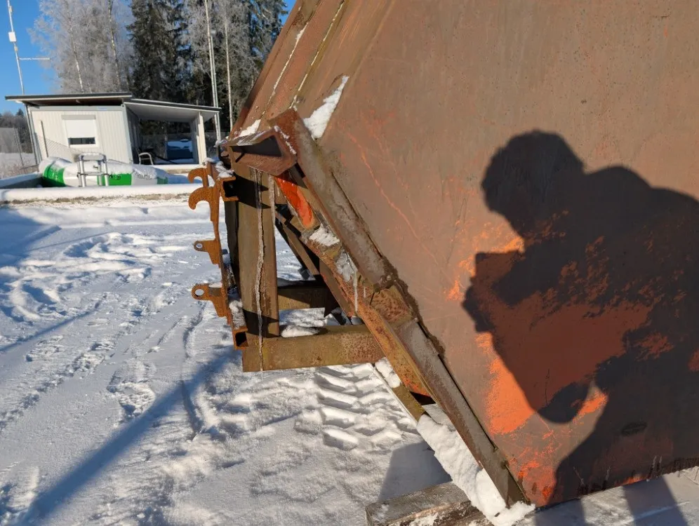 Hakekauha 243cm - EURO-kiinnike / Todella iso ja tilava kauha!