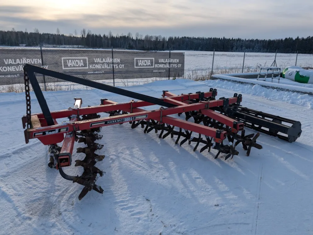 Tume Hankmo 3000S lapiorullaäes / Putkipakkerilla
