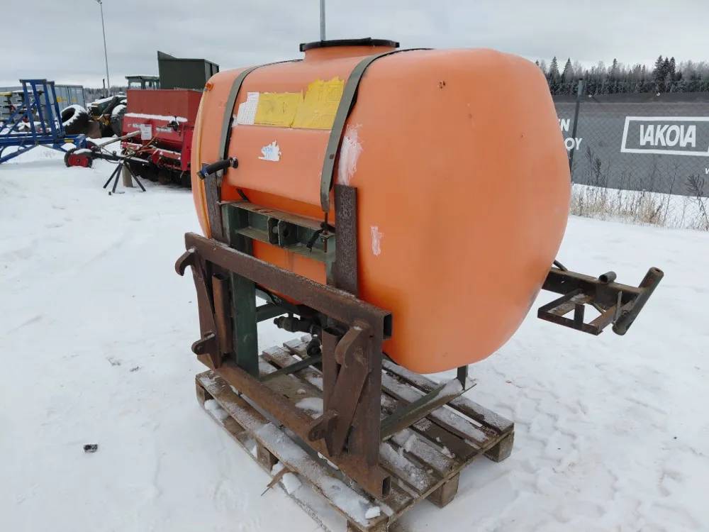 Eho lisäsäiliö 800L / Euro-kiinnikeellä