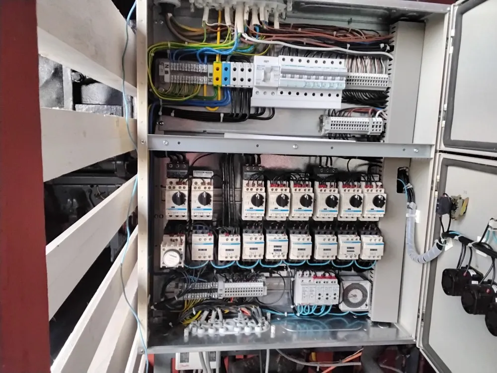 Pakastuslaitteet marjatilalta / Myydään asiakkaan lukuun!