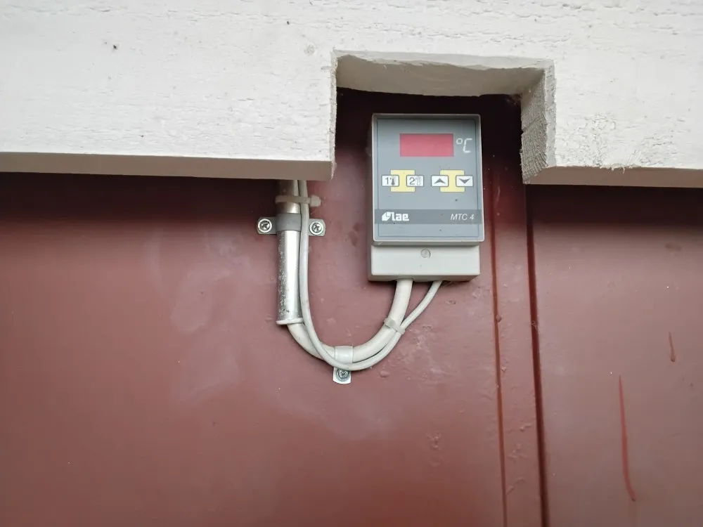 Pakastuslaitteet marjatilalta / Myydään asiakkaan lukuun!