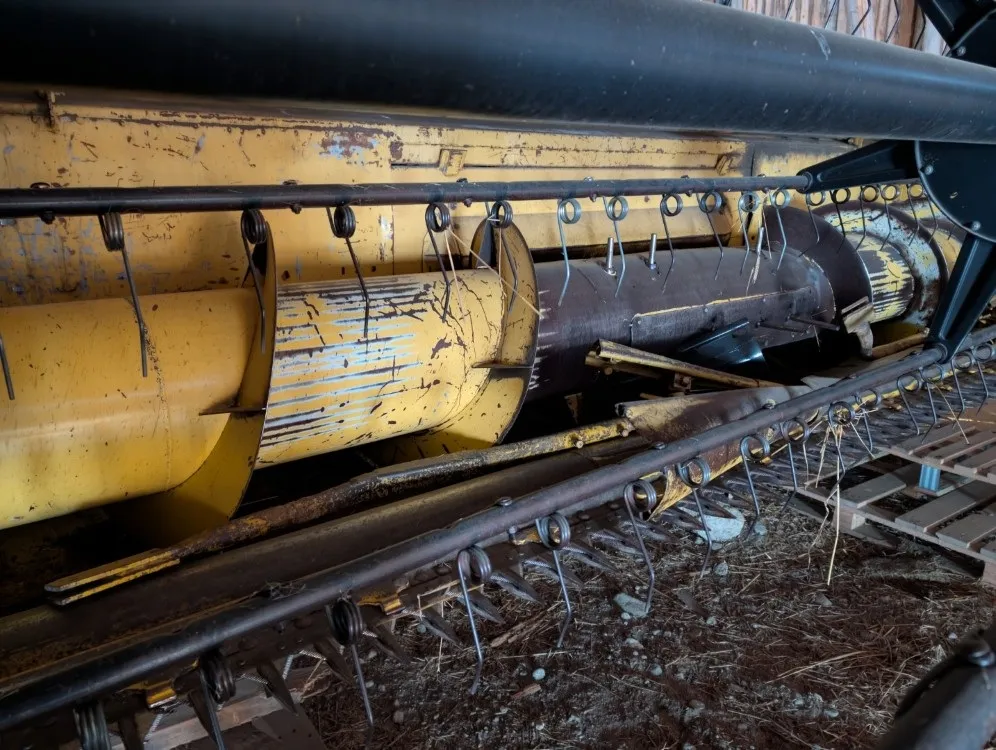 New Holland TX32 leikkuupuimuri / Myydään asiakkaan lukuun