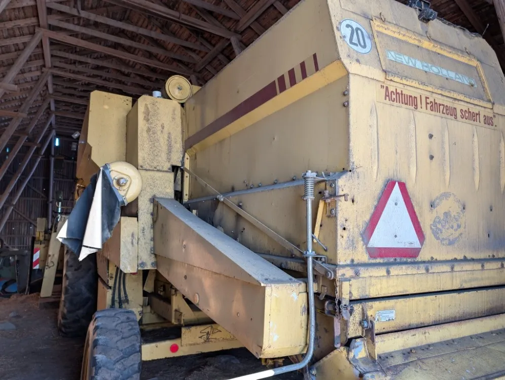 New Holland TX32 leikkuupuimuri / Myydään asiakkaan lukuun