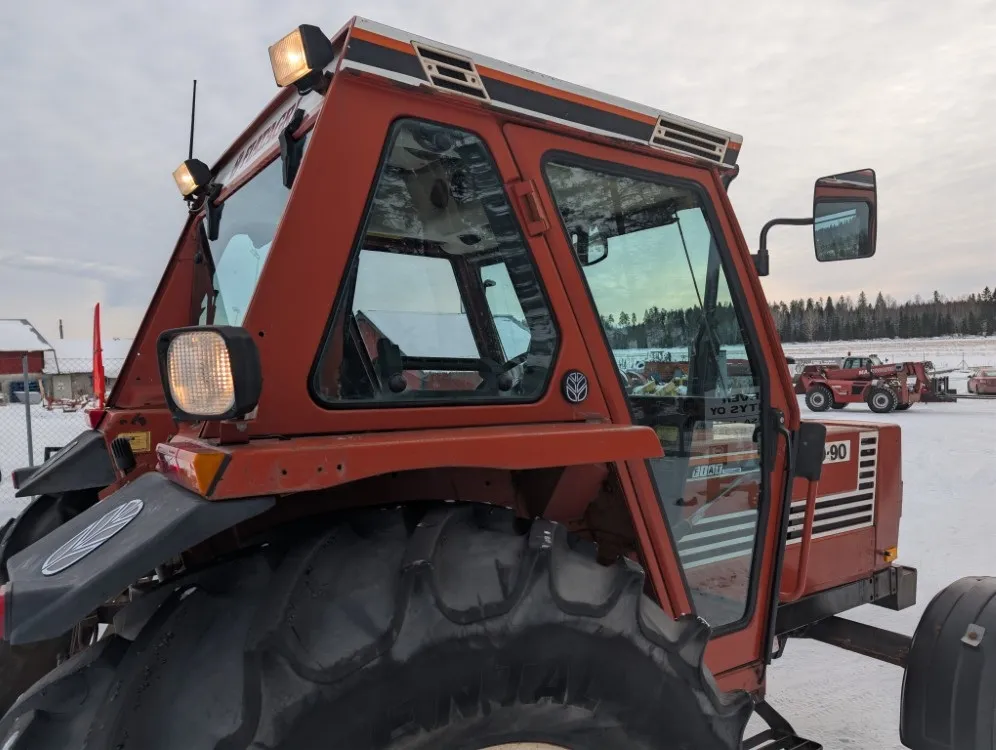 Fiat 100-90 Fiatagri traktori - takaveto / Juuri kattavasti huollettu - Katso video!