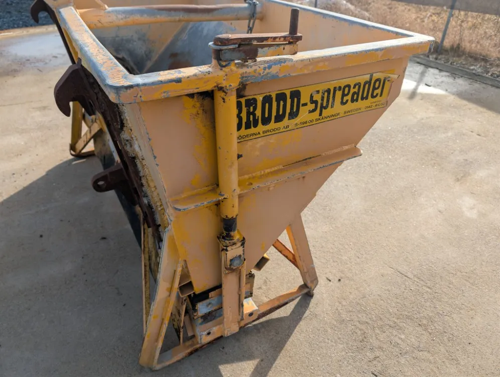 Hiekoitin Brodd Spreader 150cm / EURO kiinnike - Katso video!