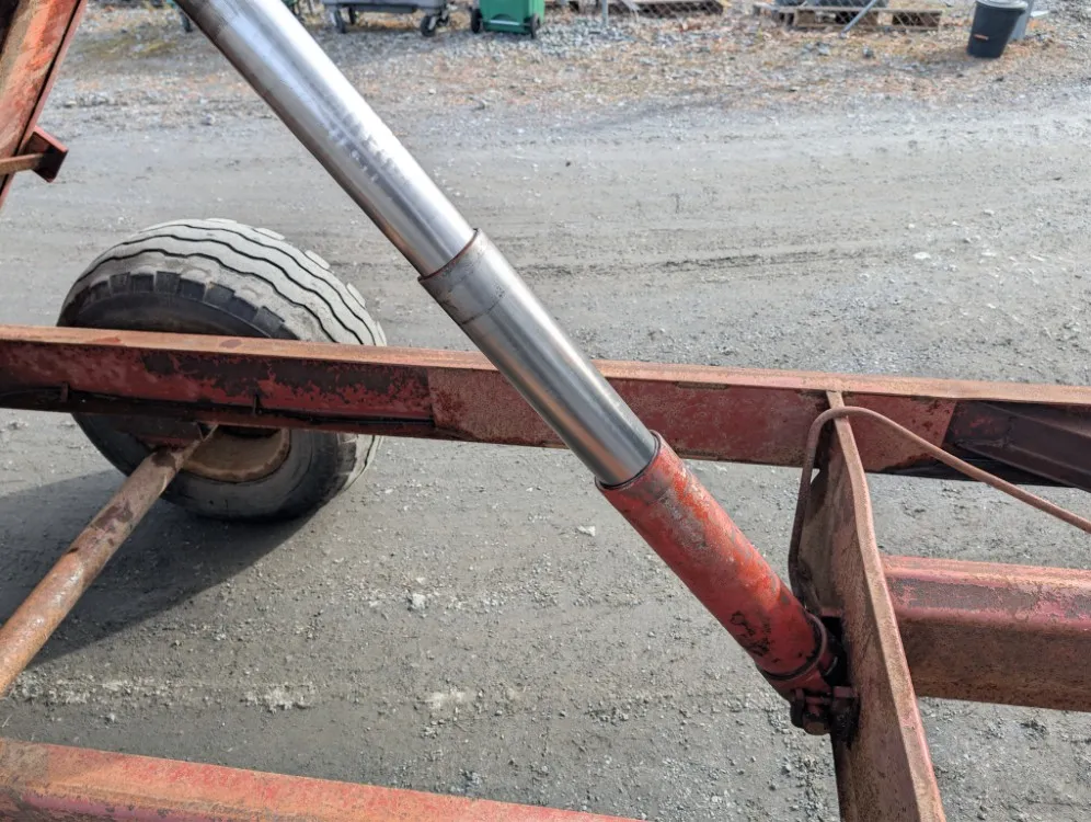 Kipa 1-akselinen kippikärry / peltipohja, alvillinen - Katso video!