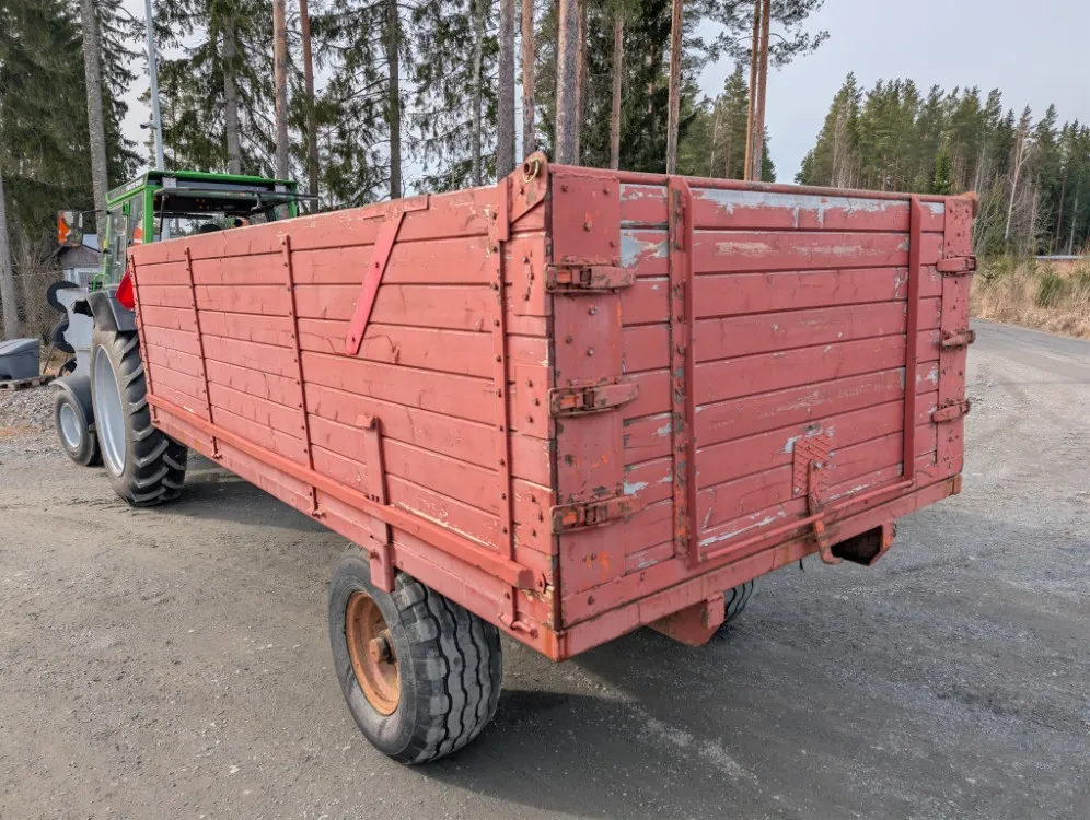 Kipa 1-akselinen kippikärry / peltipohja, alvillinen - Katso video!