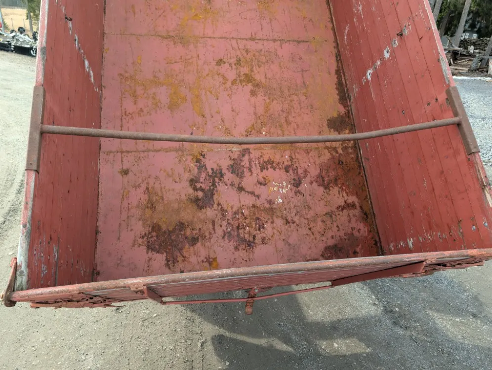 Kipa 1-akselinen kippikärry / peltipohja, alvillinen - Katso video!