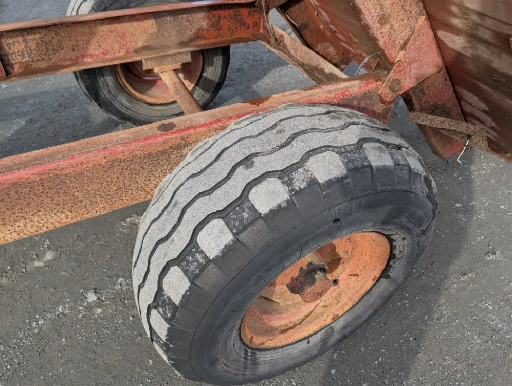 Kipa 1-akselinen kippikärry / peltipohja, alvillinen - Katso video!