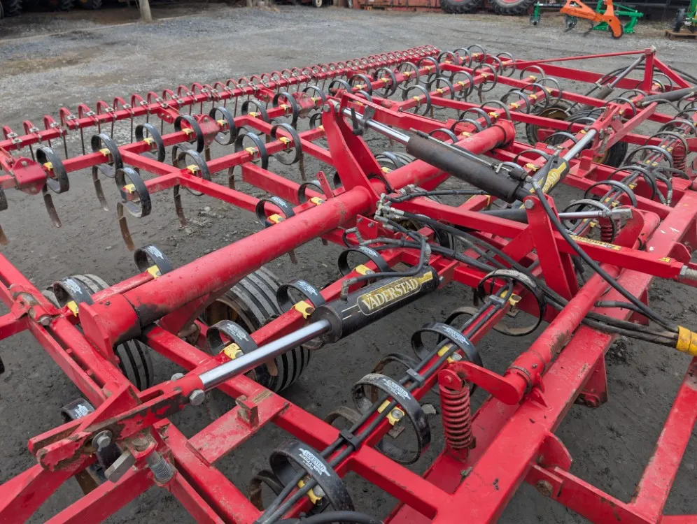 Väderstad NZE MK2 700cm äes / Hydraulinen etulata - jälkihara - VIDEO