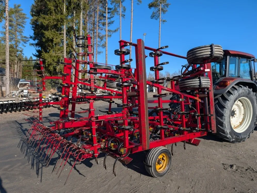 Väderstad NZ 580cm äes / Hydraulinen etulata - jälkihara - VIDEO