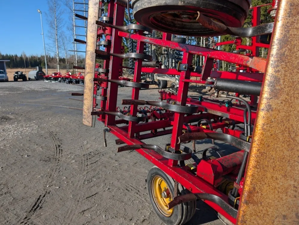 Väderstad NZ 580cm äes / Hydraulinen etulata - jälkihara - VIDEO