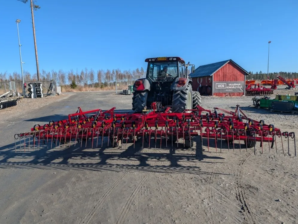 Väderstad NZ 580cm äes / Hydraulinen etulata - jälkihara - VIDEO