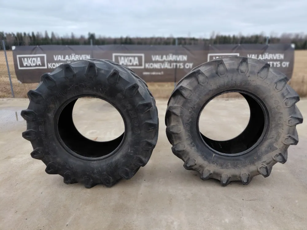 Trelleborg TM800 - traktorin renkaat / 540/65R24 - 2 kpl