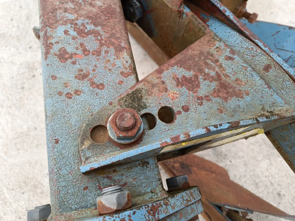 Överum CT487 4-siipinen sarka-aura / Täysautomaatti aura tukipyörällä