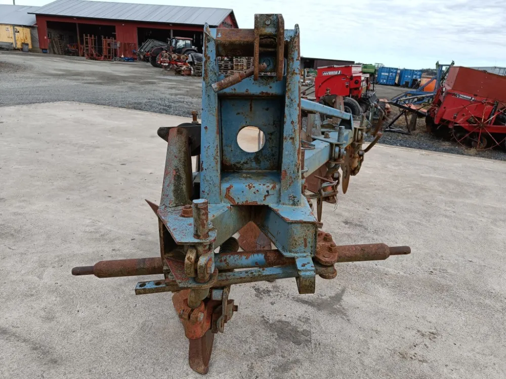 Överum CT487 4-siipinen sarka-aura / Täysautomaatti aura tukipyörällä