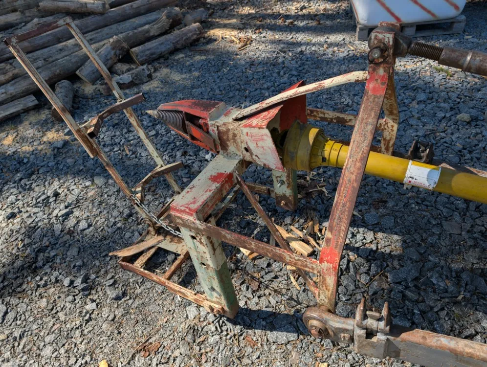 Halkaisukaira traktoriin / Katso video!